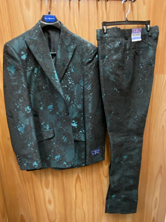 Blu Martini Shiny Green with Black Lace Overlay Slim Fit 2-Piece Prom Suit 9108-BEN 930