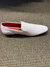 Load image into Gallery viewer, After Midnite Smoking Slippers 6910
