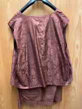 Load image into Gallery viewer, Vittorio St. Angelo Rust 3-Piece Suit 60L H73V
