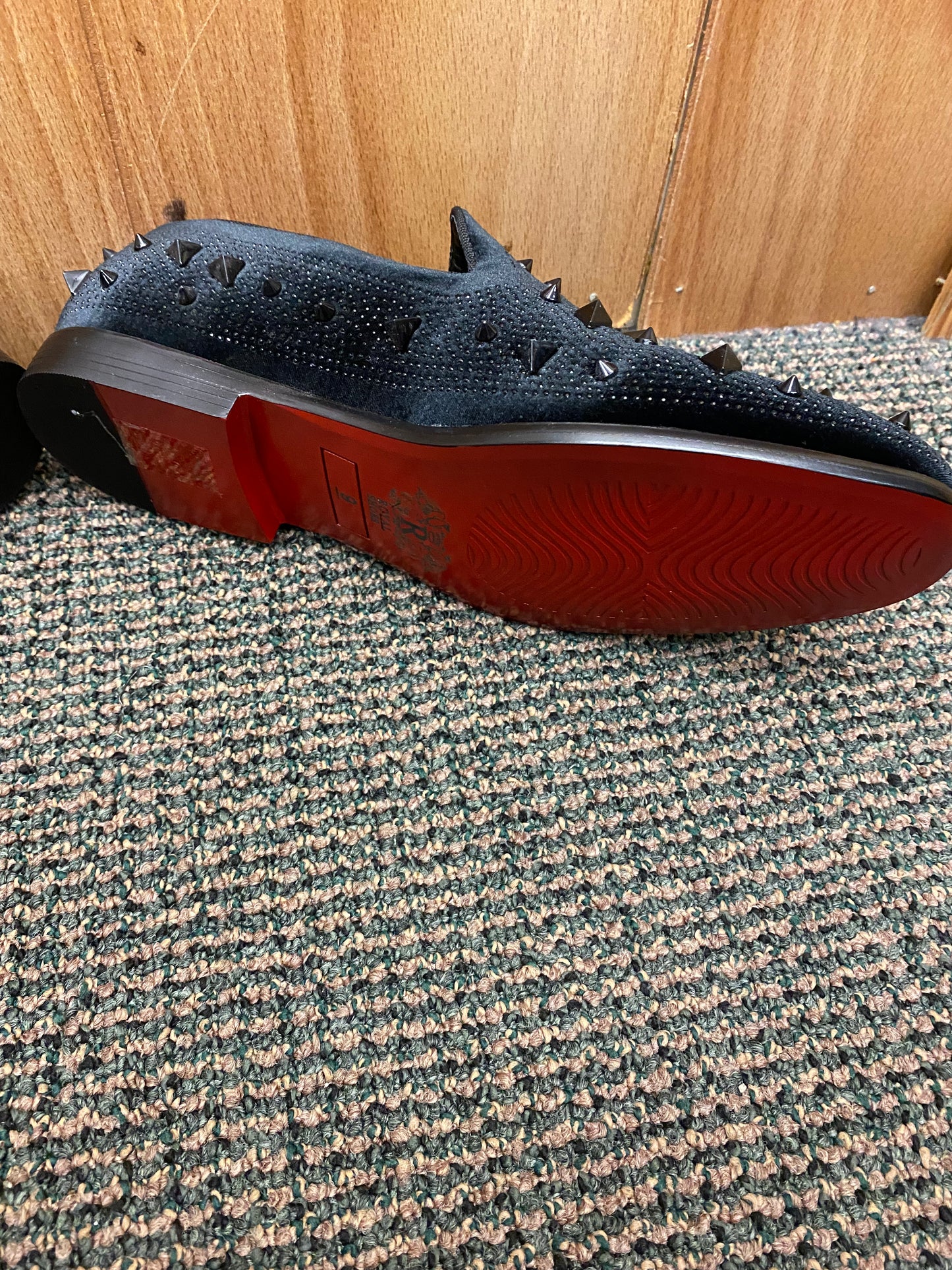 Royal Shoes Black Spikes/Rhinestones Smoking Slip-on Red Bottom Men’s Dress Shoes LF-8873 Sizes 8-13