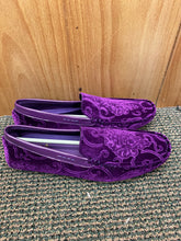 Load image into Gallery viewer, After Midnite Purple Paisley Slip-on Men&#39;s Dress/Driver Shoes Sizes 7-13 Style 6913
