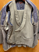 Load image into Gallery viewer, Statement Italy Grey/Blue Plaid 3-Piece Suit 54L
