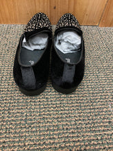 Load image into Gallery viewer, Amali Abbey-445 Black/Silver Men’s Slip-on Dress Shoes Sizes: 14 &amp; 15
