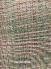 Load image into Gallery viewer, Royal Diamond 100% Wool Purple Green Grid Blazer 46L
