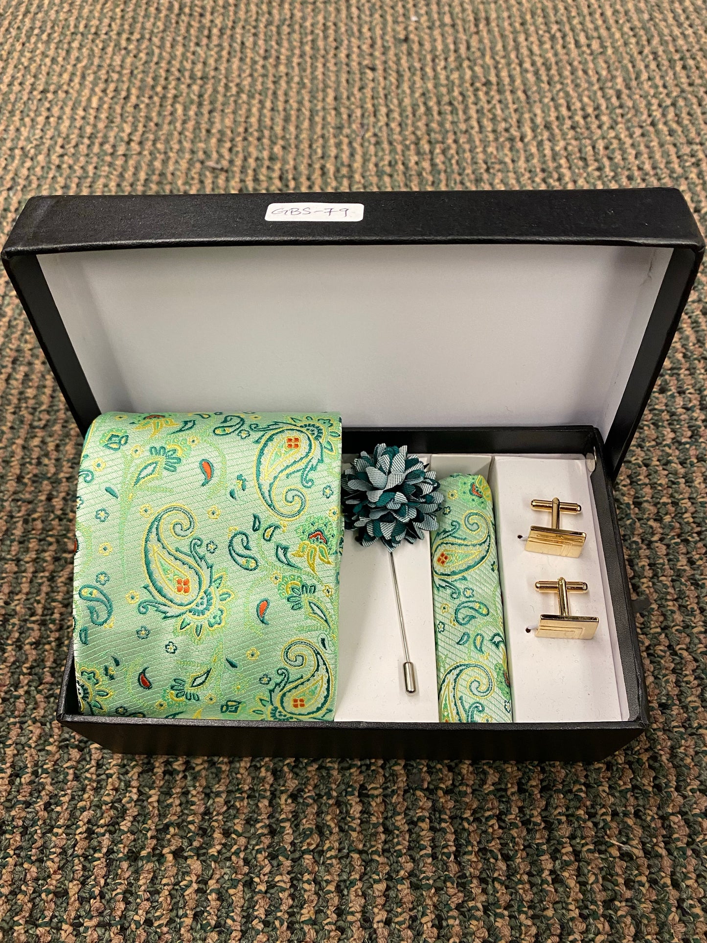 Endless Knot Gift Box