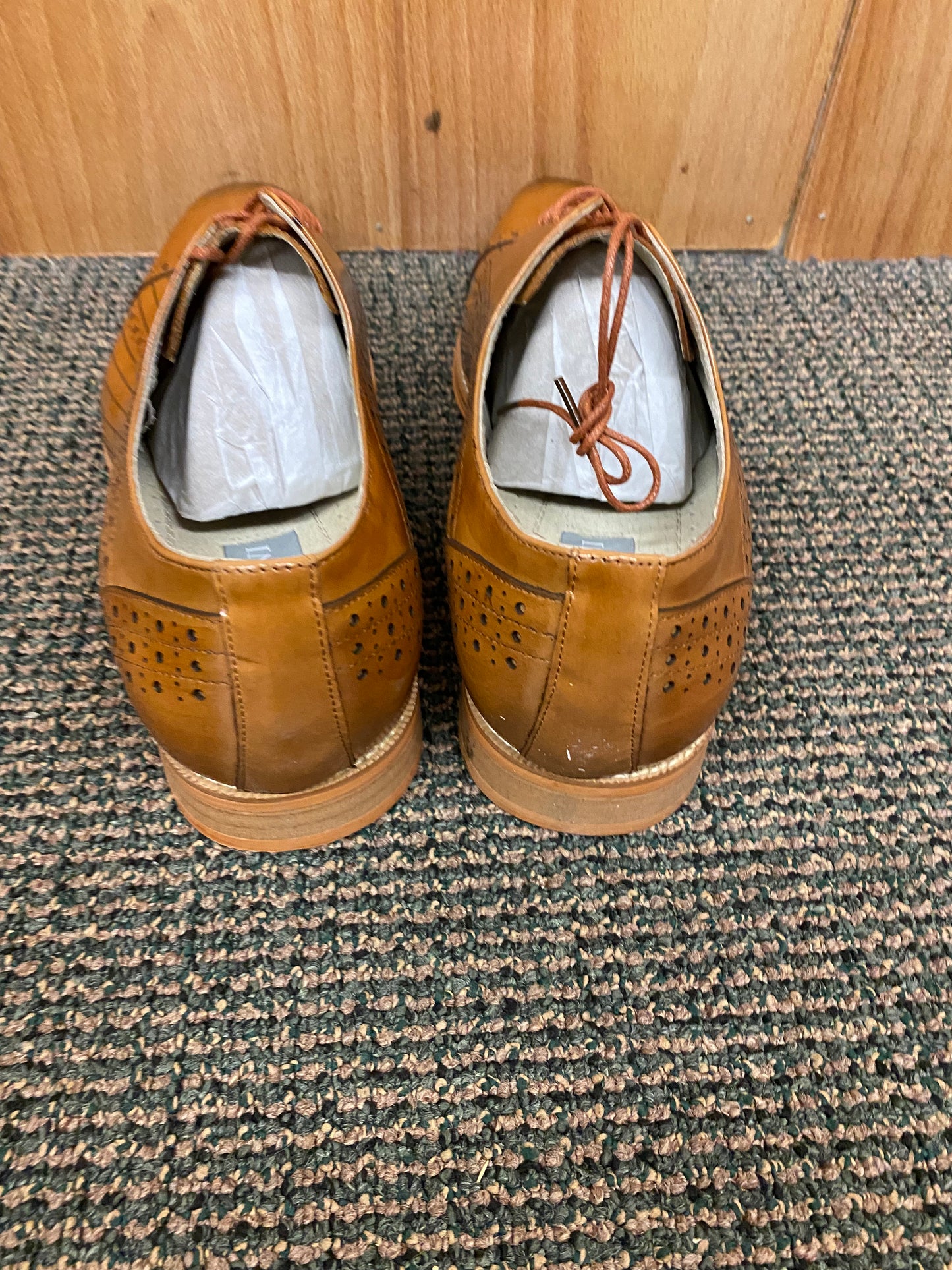 Giovanni Lawrence Tan Leather Hand-made Lace-up Dress Shoes