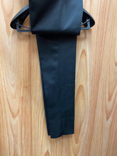 Load image into Gallery viewer, Cielo BP3546 Ultra-slim Stretch Black Double Breasted Suit
