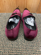 Load image into Gallery viewer, Amali Corwin-165 Burgundy Slip-on Men’s Dress Shoes Size 8.5
