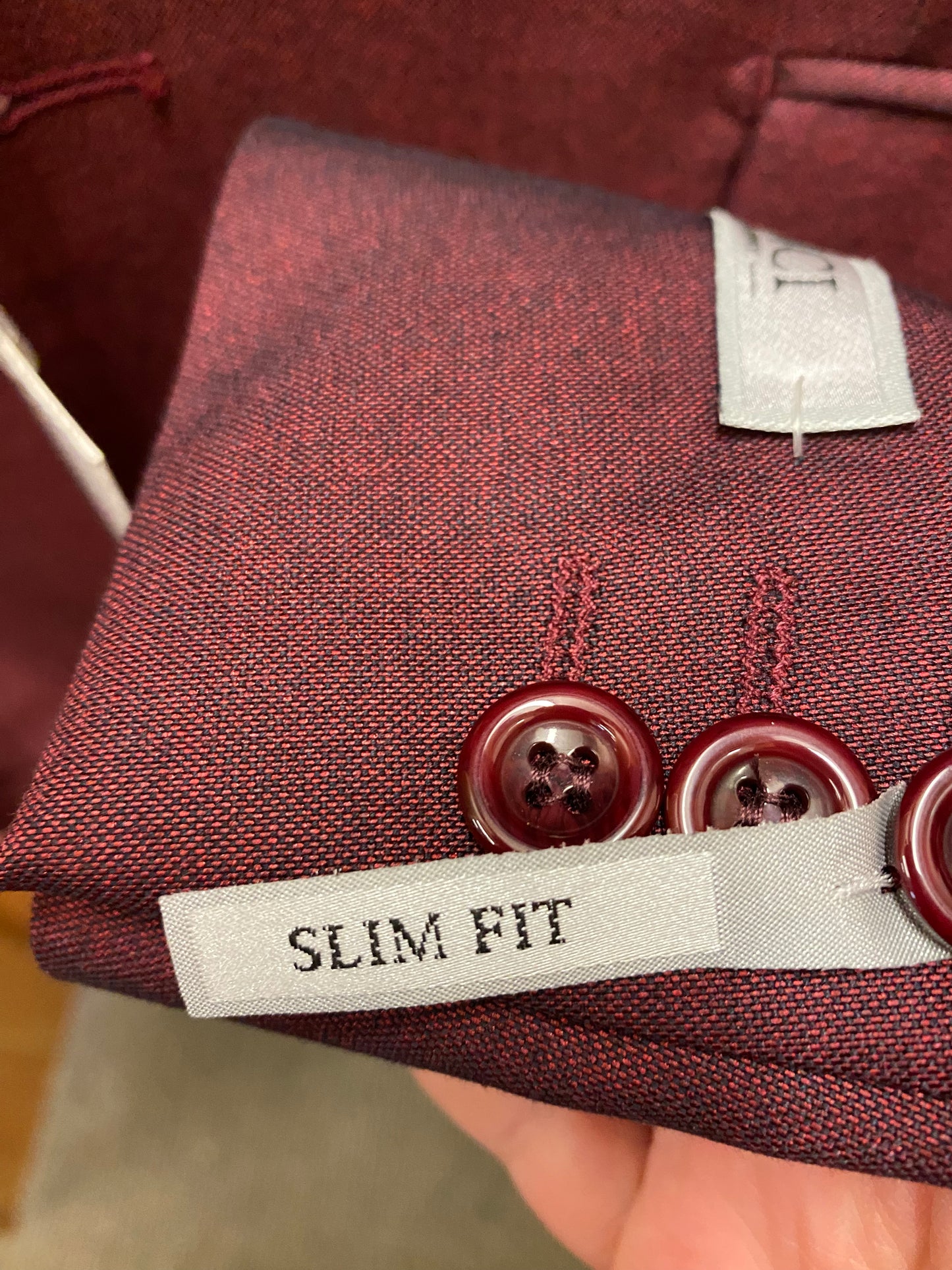 Vinci Burgundy Slim Fit 2-Piece Suit 46S