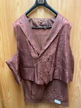 Load image into Gallery viewer, Vittorio St. Angelo Rust 3-Piece Suit 60L H73V
