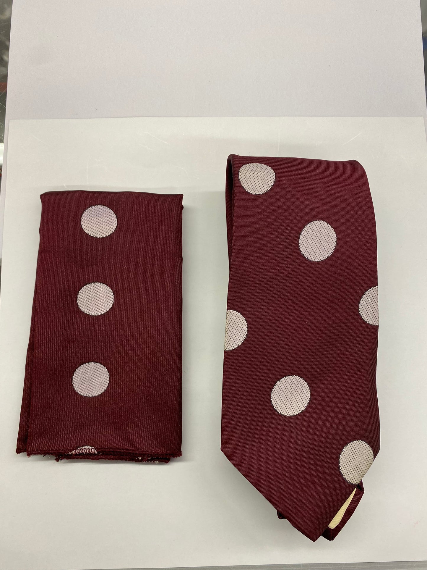 Hansom Made in the USA 🇺🇸 Burgundy Polka Dot Tie and Hankie Combo