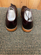 Load image into Gallery viewer, Giovanni Milford Burgundy Croc-print Leather Hand Made Oxford Men's Dress Shoes
