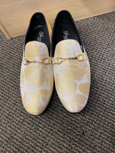 Load image into Gallery viewer, Successos Yellow fancy print red bottom slip-on dress shoes sizes 7-15
