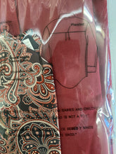 Load image into Gallery viewer, Daniel Ellissa DS3001 Burgundy Convertible cuff Men’s Dress Shirt
