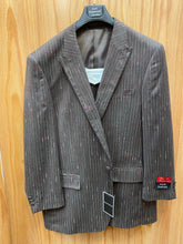 Load image into Gallery viewer, Royal Diamond Brown Stripe 100% Wool 1-Button 2-Piece Regular Fit Suit 46R 40W
