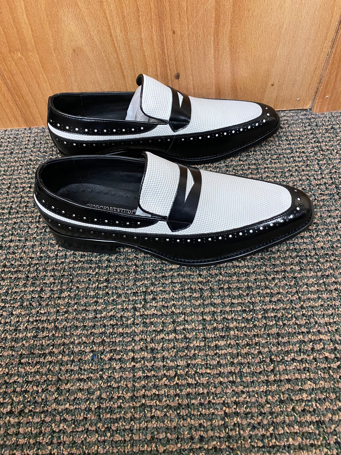 Giorgio Venturi Black/White Men's Leather Slip-on Dress Shoe/Penny loafer Style 6986