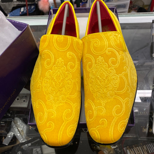 After Midnite Smoking Slip-on Yellow Paisley Print Slip-on Men’s Dress Shoes Style # 6910