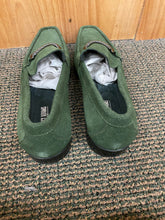 Load image into Gallery viewer, Stacy Adams Nesbit Olive dress shoes
