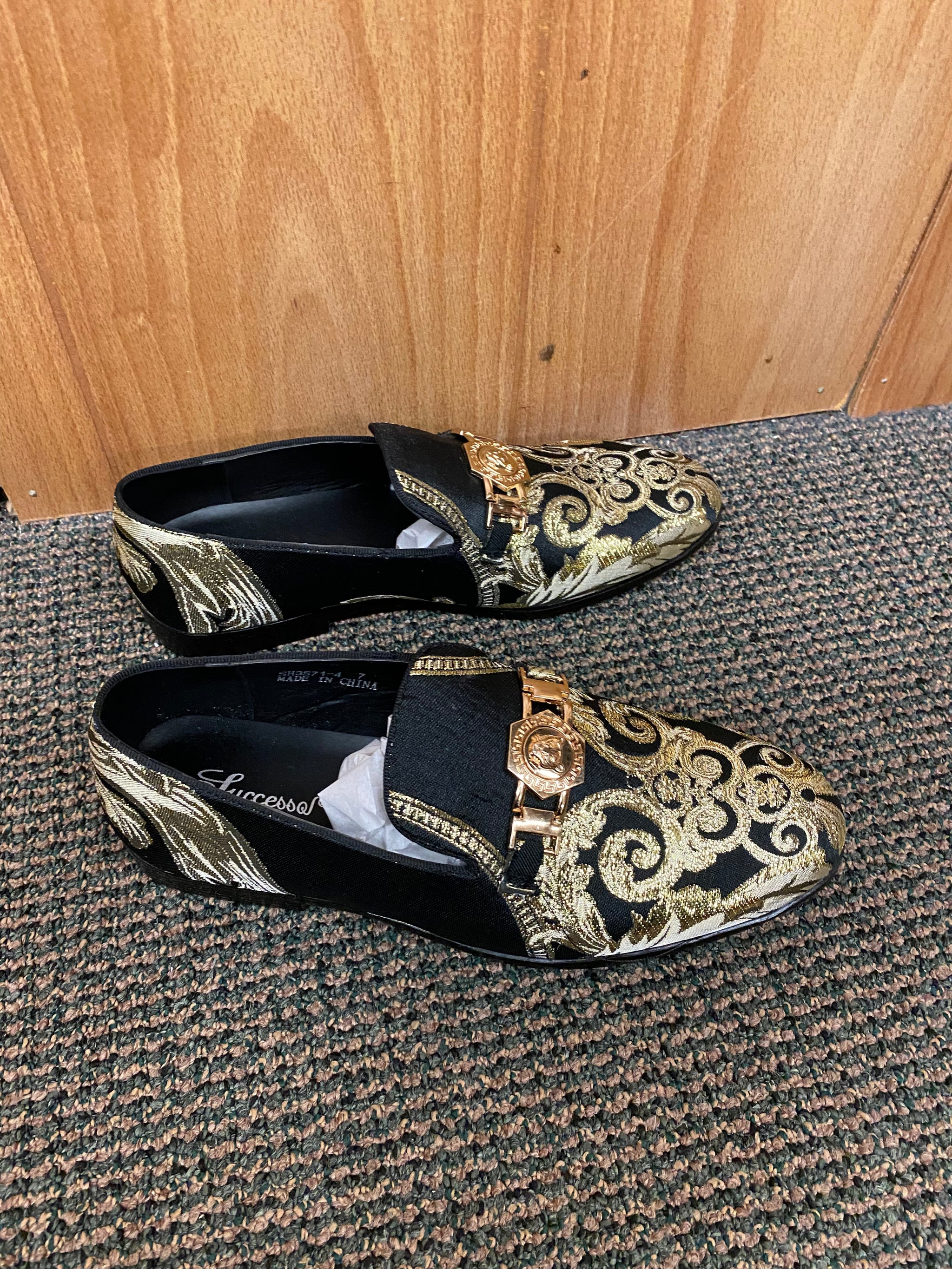 Successos Black/Gold Men's Red Bottom Dress Shoes Sizes 7-15  CC Suits