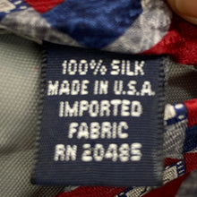 Load image into Gallery viewer, 100% silk made in USA 🇺🇸 Tie
