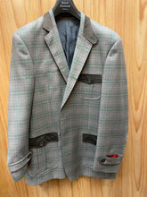 Load image into Gallery viewer, Royal Diamond 100% Wool Purple Green Grid Blazer 46L
