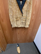 Load image into Gallery viewer, Cielo Luggage 1-Button Blazer Style: BBT3585
