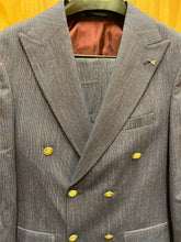 Load image into Gallery viewer, Moda Color Purple Multi Stripe Slim Fit European Double Breasted Suit with Gold Buttons
